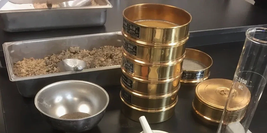 Grain Size Analysis (Sieve + Hydrometer) in Stoke-on-Trent